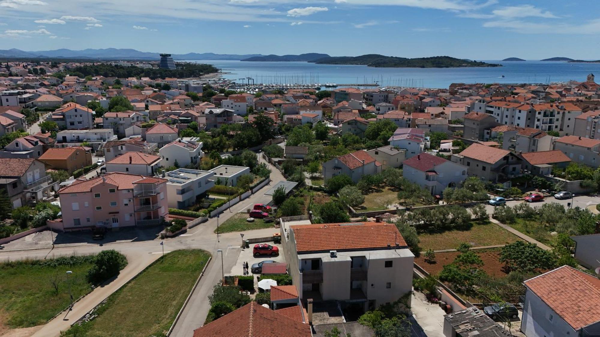 Apartmani Julija Vodice Luaran gambar