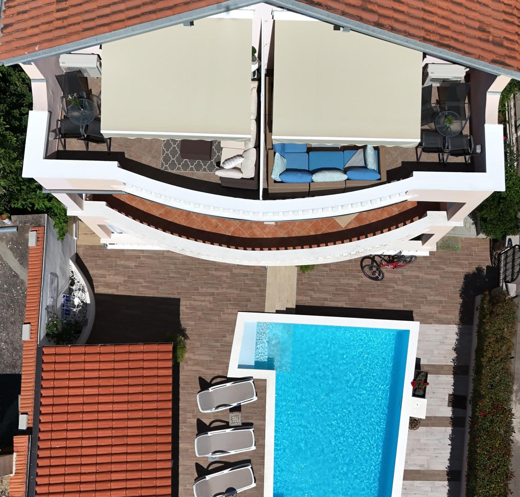 Apartmani Julija Vodice Luaran gambar