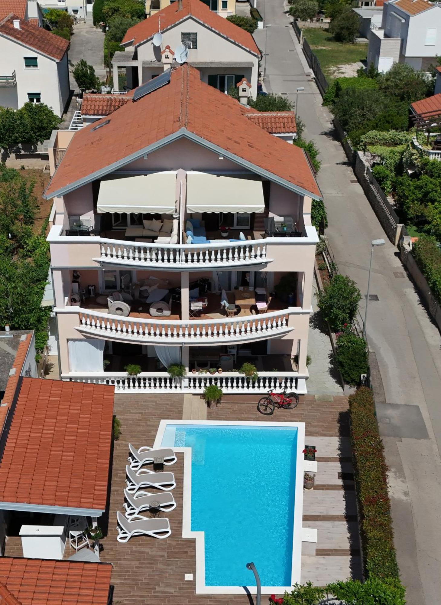 Apartmani Julija Vodice Luaran gambar