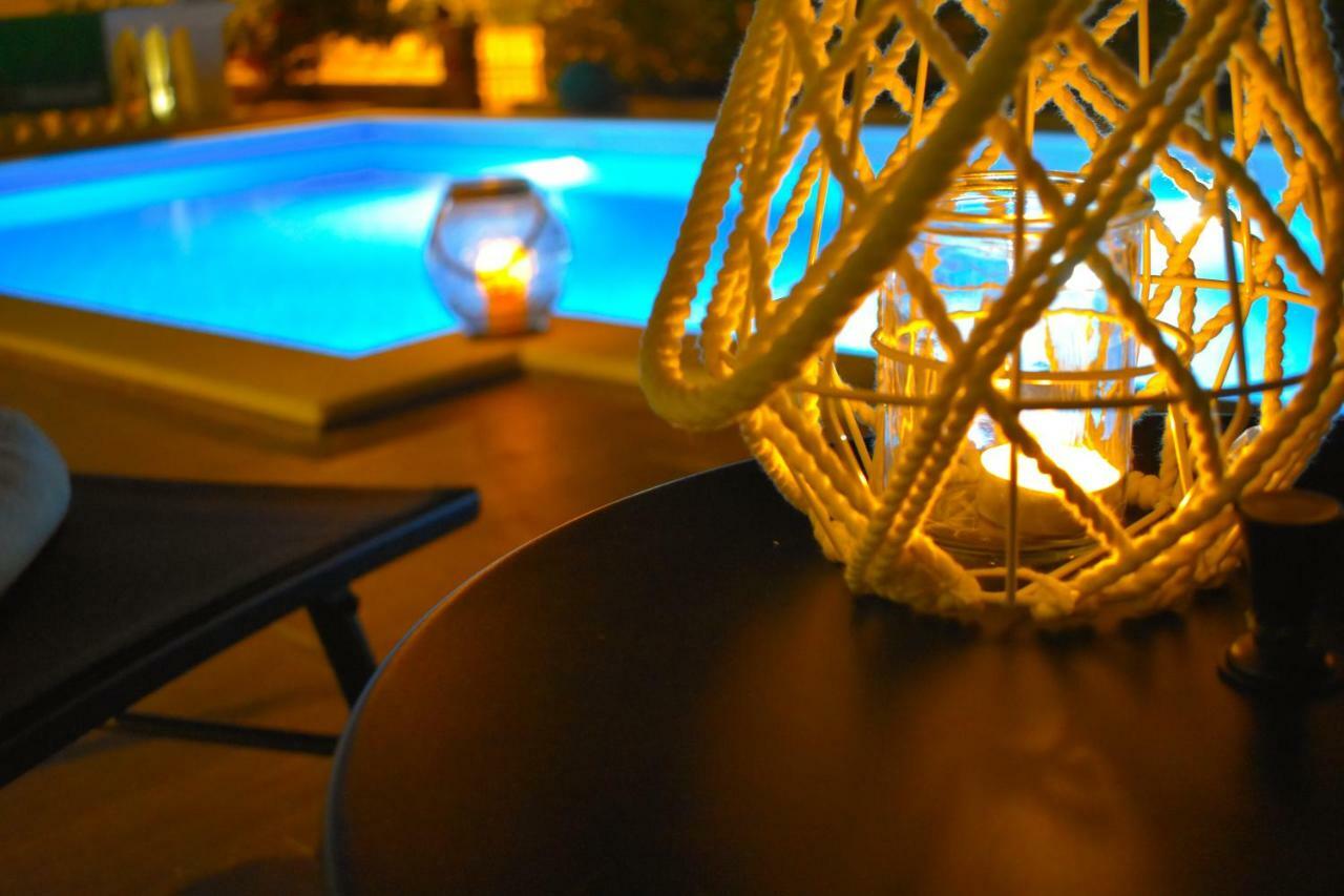 Apartmani Julija Vodice Luaran gambar
